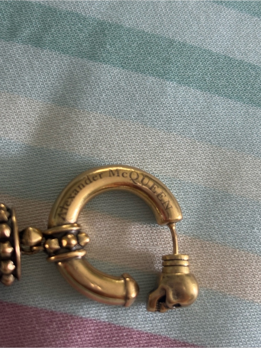 Alexander McQueen Gold Hoop Earrings with Pink and Black Teardrops - Picture 4 of 6